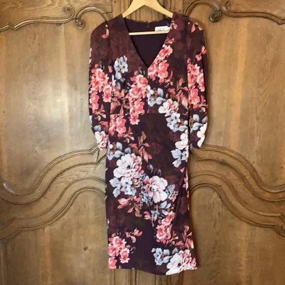 Eliza J Burgundy Purple Pink Floral Dress V Neck Fitted 3/4 Sleeve - Picture 3 of 15